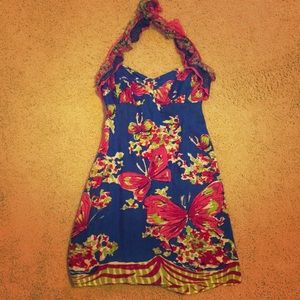 Fun, flirty, perfect for spring or summer soiree!